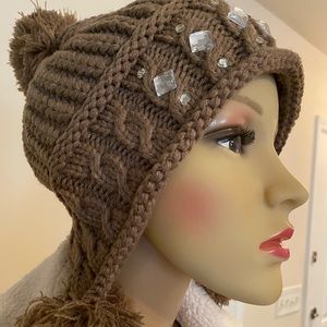 Women Rhinestones Pom Pom Cable Knit Hat